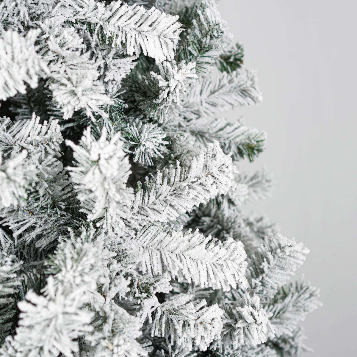 Pre-Lit Flocked Artificial Christmas Tree with Warm White Lights, 4.5 FT–9 FT